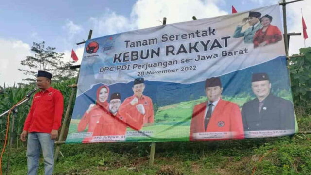 Tanam-Serentak-Kebun-Rakyat-PDIP-Ciamis-untuk-Perkuat-Ketahanan-Pangan.jpeg