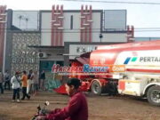Truk Tangki Pertamina Seruduk Klinik di Tasikmalaya Truk-Tangki-Pertamina-Seruduk-Klinik-di-Tasikmalaya.jpg