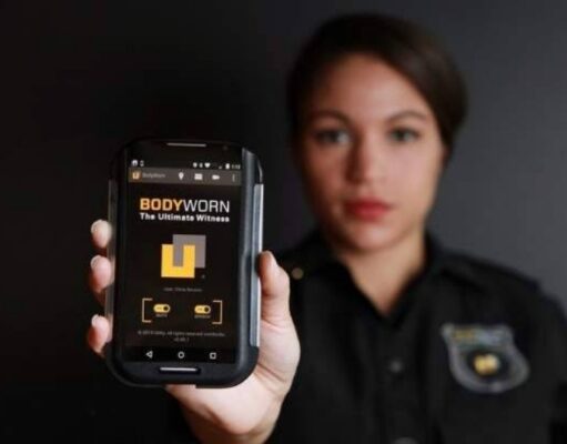  XL Axiata – POLRI Kolaborasi Terapkan Teknologi Body Worn Camera images-1_copy_800x536.jpeg