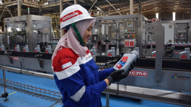 rockomotif-pelumas-pertamina.jpg