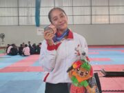 Raih 2 Medali di Porprov XIV Jabar, Atlet Karate Cantik Ini Bikin Salfok Penonton yusilawati-karate.jpg