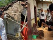Tinjau 3 Rumah Tidak Layak Huni di Rancapetir, Bupati Ciamis Beri Bantuan 20221221_151302_Ojt30Tx48a_HWn0F11l3O.jpeg