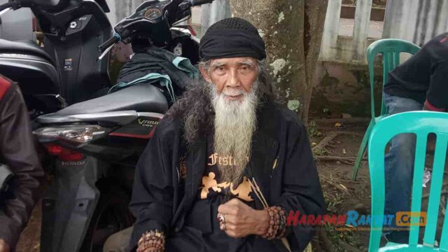 Budayawan-Majalengka-Hadiri-Nyiar-Lumar-di-Kawali-Ciamis.jpg