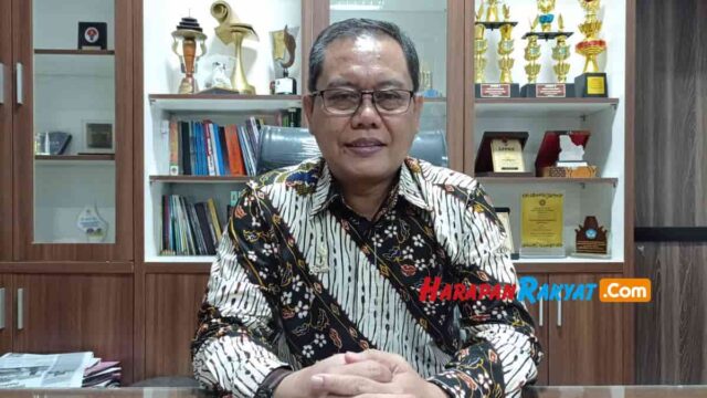 Guru-Awasi-Siswa.jpg