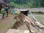 Selesai Dibangun, Joging Track Kawasan Cileueur River Walk Ciamis Ambruk IMG_20221226_113711_8X6jBffe9Q_FMBSngdU9R.jpeg