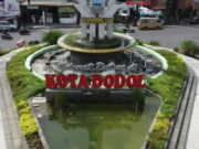 Kaleidoskop Garut 2022: Rentenir Robohkan Rumah Nasabah Hingga LGBT Kaleidoskop-Garut-2022.jpg