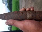 Sebuah Mortir Ditemukan Warga Tasikmalaya di Sawah, Polsek Rajapolah Lapor ke Jibom Polda Jabar Mortir.jpg