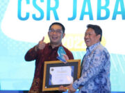 Pabrik AQUA Subang Raih CSR Awards Jawa Barat 2022 Pabrik-AQUA-raih-penghargaan.jpg