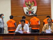 Wakil Ketua DPRD Jatim Jadi Tersangka Suap Dana Hibah, Diduga Terima Rp 5 Miliar Wakil-Ketua-DPRD-Jatim-Jadi-Tersangka-Suap-Dana-Hibah-Diduga-Terima-Rp-5-Miliar.jpeg