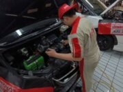 Auto2000 Beberkan Pentingnya Takaran Oli Mesin Kendaraan rockomotif-auto2000.jpg