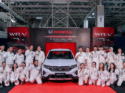 Produksi Pertama Honda WR-V Rampung, Siap Dikirim ke Konsumen rockomotif-produksi-honda-wr-v.jpg