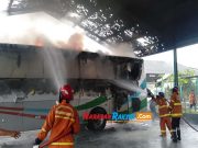Ditinggal Sholat Berjamaah, Bus Budiman Terbakar di Tasikmalaya Bus-Budiman-Terbakar-di-Tasikmalaya.jpg