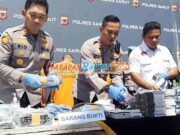 Ciduk Pengedar, Polres Garut Amankan Psikotropika Senilai Rp 800 Juta Ciduk-Pengedar-Polres-Garut-Amankan-Psikotropika-Senilai-Rp-800-Juta.jpg
