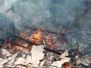 Ditinggal ke Kebun, Rumah Warga Panyutran Pangandaran Ludes Terbakar Ditinggal-ke-Kebun-Rumah-Warga-Panyutran-Pangandaran-Ludes-Terbakar.jpg