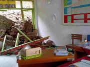 Bangunan SDN 5 Sandingtaman Diterjang Longsor, Disdik Ciamis Usulkan Perbaikan IMG_20230126_202555_Q8naBpYP8G_amh5gdfU1d.jpeg