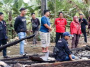 Kunjungi Korban Kebakaran di Pamalayan Ciamis, Nanang Permana Berikan Bantuan Kunjungi-Korban-Kebakaran-di-Pamalayan-Ciamis-Nanang-Permana-Berikan-Bantuan.jpeg