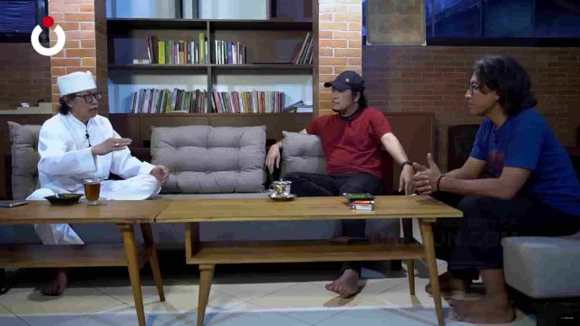 Sebut-Jokowi-Firaun-Cak-Nun-Digoblokin-Keluarga-Sendiri.jpg