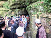 Wisata Religi Pamijahan Tasikmalaya Dipadati Ribuan Pengunjung Wisata-Religi-Pamijahan-Tasikmalaya-Dipadati-Ribuan-Pengunjung.jpg