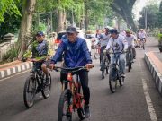 Jumat Berkah, Bupati Subang Bersepeda Sambil Sapa Warga bupati-Subang-bersepeda.jpg