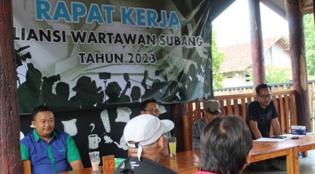 rapat-kerja-Aliansi-Wartawan-Subang.jpg