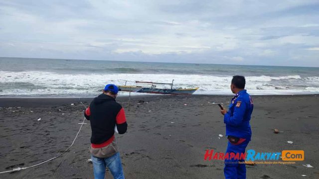 8-Hari-Nelayan-Banten-Terombang-ambing-di-Laut-Tasikmalaya.jpg