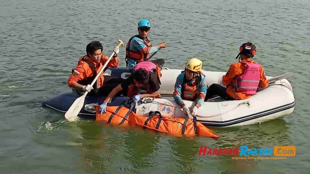 Dua-Karyawan-Saung-Situ-Rawa-Gede-Bekasi-Tenggelam-Ditemukan-Tak-Bernyawa.jpg