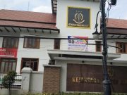 Kejati Serahkan Tersangka Korupsi BOS Kemenag Jawa Barat Gedung-Kejati-Jabar.jpg