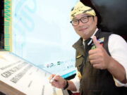 Resmikan Gedung Creatif Center, Ridwan Kamil Tunggu Karya Terbaik Warga Tasikmalaya Gubernur-Jabar-Resmikan-Gedung-Creatif-Center-Tasikmalaya.jpg