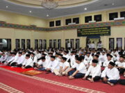 Ikuti Istighosah Kubro Secara Virtual Bersama Wapres RI dan Kasad, Pangdam I/BB Beri Pesan Ini Ikuti-Istighosah-Kubro-Secara-Virtual-Bersama-Wapres-RI-dan-Kasad.jpeg