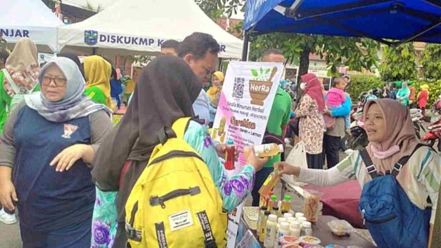 Mahasiswa-di-Kota-Banjar-Sesalkan-Beras-Murah-Prioritas-ASN-Saat-Harga-di-Pasar-Meroket.jpg