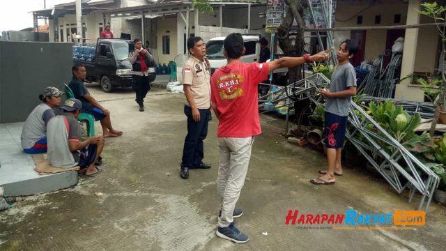 Maling-Gondol-29-Pipa-Besi-Tenda-Hajatan-di-Bekasi.jpg