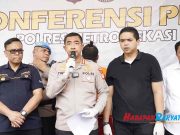 Polisi Tetapkan 3 Anggota Ormas Sebagai Tersangka Kericuhan di Depan Kantor BFI Tambun Bekasi Polisi-Tetapkan-3-Anggota-Ormas-Sebagai-Tersangka-Kericuhan-di-Depan-Kantor-BFI-Tambun-Bekasi.jpg