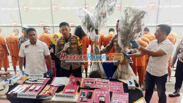 Polres-Garut-Tangkap-Pemuda-Tanam-Ganja-dalam-Pot-di-Rumah.jpg