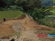 Sempat Lumpuh Total, Jalan di Desa Mekarbuana Ciamis Kembali Normal Sempat-Lumpuh-Total-Jalan-di-Desa-Mekarbuana-Ciamis-Kembali-Normal.jpg