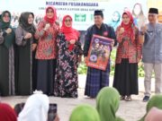 Ketua TP PKK Kabupaten Subang Silaturahmi ke Majelis Ta’lim Pusakanagara dan Pusakajaya ketua TP PKK Subang Haji Yoyoh