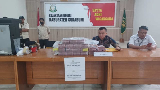 batang-bukti-hasil-korupsi.jpg