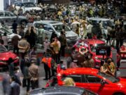 IIMS 2023 Berhasil Cetak Rekor MURI dan Transaksi RP 3,2T iims-2023-pengunjung2-scaled.jpeg