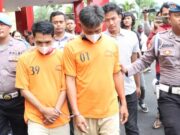 Polresta Bandung Ringkus Dua Pengoplos Minuman Beralkohol Impor Palsu pengoplos-miras-impor-palsu.jpeg