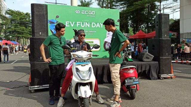 rockomotif-motor-listrik-ecgo.jpg