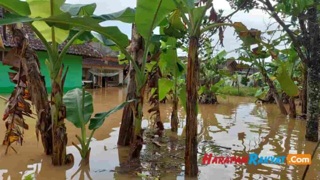 Hujan-Deras-3-Desa-di-Kecamatan-Panumbangan-Ciamis-Terendam-Banjir.jpg