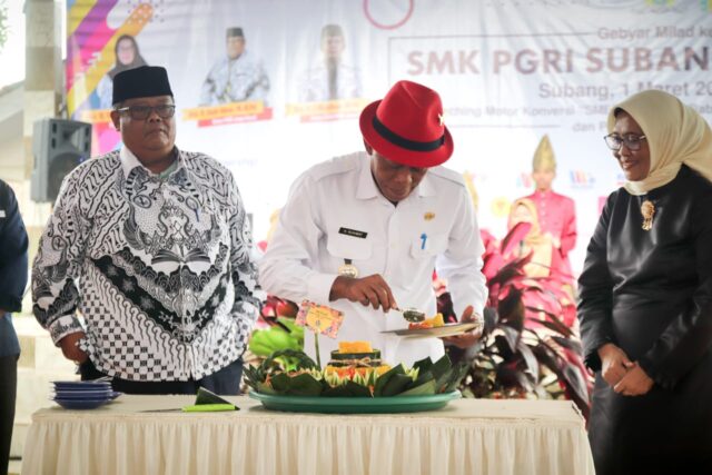 Bupati Subang Apresiasi Launching Sepeda Motor Konversi SMERI SMK PGRI Subang