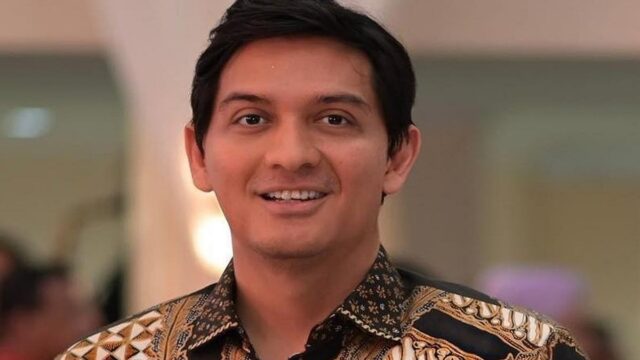 Profil-Lucky-Hakim-Aktor-yang-Mundur-dari-Wakil-Bupati-Indramayu.jpg