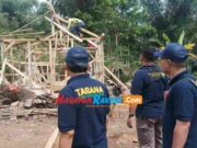 Hujan Angin di Tasikmalaya, Rumah Tidak Layak Huni Milik Lansia Ambruk Rumah-Ambruk.jpg
