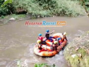 Seorang Warga Diduga Terbawa Arus Sungai Cisaruni di Tasikmalaya Seorang-Warga-Diduga-Terbawa-Arus-Sungai-Cisaruni-di-Tasikmalaya.jpg
