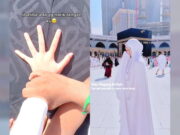 Perempuan Indonesia Rekam Momen saat Pegang Ka’bah, Netizen: Mau Ibadah atau Ngonten? Viral-Perempuan-Indonesia-Rekam-Momen-saat-Pegang-Kabah.jpeg