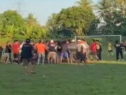 Wasit di Ciamis Dikeroyok Suporter sampai Masuk RS, Kenapa? Wasit-di-Ciamis-Dikeroyok-Suporter-sampai-masuk-RS.jpg