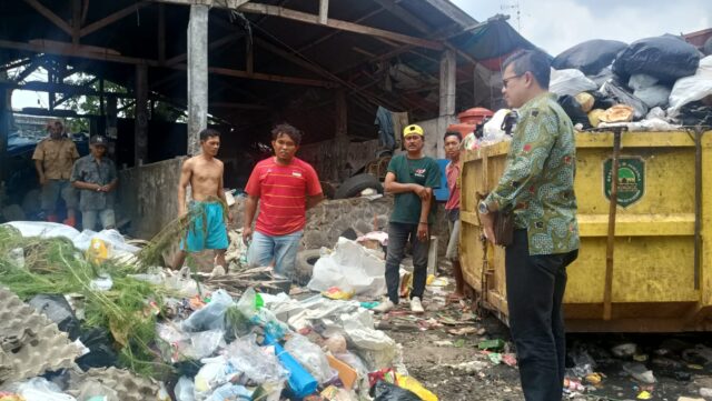 kang akur tinjau tps subang