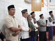 Peringati Isra Mi’raj di Kalijati, Kang Akur Ajak Warga Doakan Korban Banjir Pantura