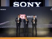 Sony Indonesia Rilis Kamera Sinema Digital VENICE 2 & Lensa Full-frame FE 50mm F1.4 GM kiri-kanan-Satoshi-Shimada-Koji-Sekiguchi-Takeshi-Hatanaka-2_800x533.jpg