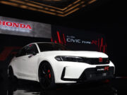 All New Honda Civic Type R Resmi Mendarat di Indonesia, Dibanderol Rp1,3 Miliaran rockomotif-honda-civic-type-r-01.jpg